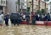 إجلاء أكثر من 108 ألف شخص في عدة أقاليم بسبب الفيضانات إجلاء أكثر من 108 ألف شخص في عدة أقاليم بسبب الفيضانات