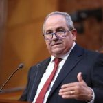 الأساتذة الجامعيون يتجهون للتصعيد بخطوات غير مسبوقة الأساتذة الجامعيون يتجهون للتصعيد بخطوات غير مسبوقة