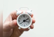 دراسة تبرز تأثير الساعة الإضافية على النوم والرفاه الصحي بالمغرب دراسة تبرز تأثير الساعة الإضافية على النوم والرفاه الصحي بالمغرب