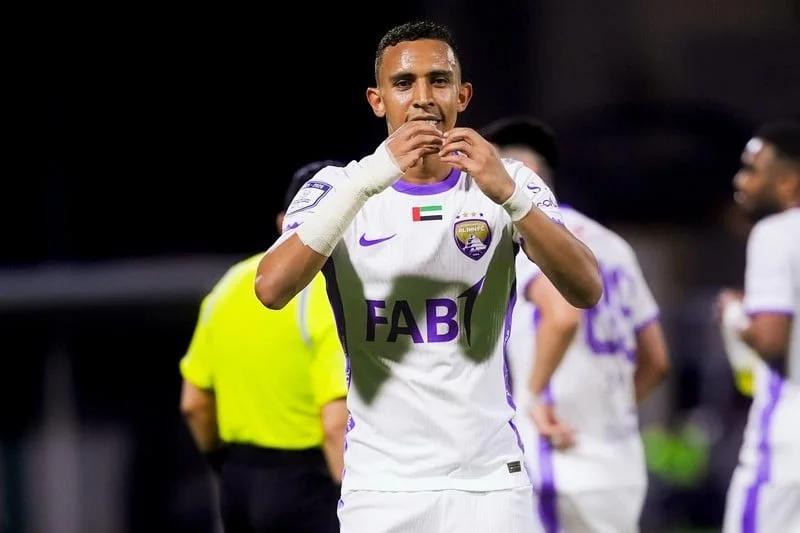 المغربي سفيان رحيمي يسجل هاتريك ويقود العين للفوز على مضيفه خورفكان بالدوري الإماراتي المغربي سفيان رحيمي يسجل هاتريك ويقود العين للفوز على مضيفه خورفكان بالدوري الإماراتي