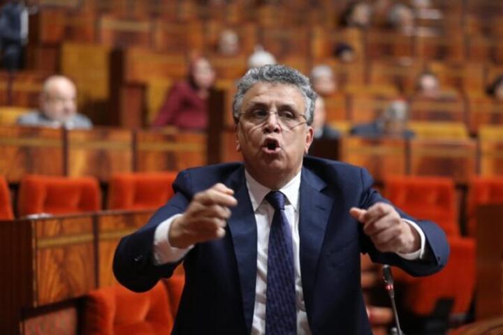 وهبي يكشف استيلاء النصابة على 100 مليار درهم وهبي يكشف استيلاء النصابة على 100 مليار درهم