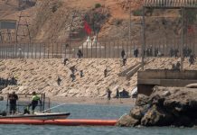 موجة الهجرة إلى سبتة أبعد من الفقر في المغرب موجة الهجرة إلى سبتة أبعد من الفقر في المغرب