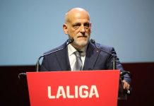رئيس لاليغا يدعو لمراجعة مشاركة إسبانيا في مونديال 2030 رئيس لاليغا يدعو لمراجعة مشاركة إسبانيا في مونديال 2030