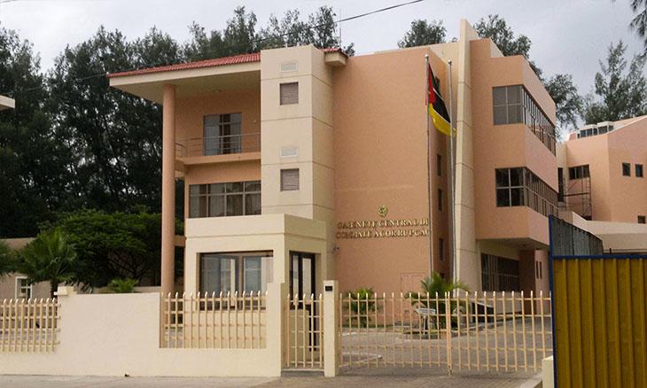 Mozambique: Authorities detain 9 suspected of embezzlement, illegal receipt of visa fees in South Africa – Lusa Mozambique: Authorities detain 9 suspected of embezzlement, illegal receipt of visa fees in South Africa – Lusa