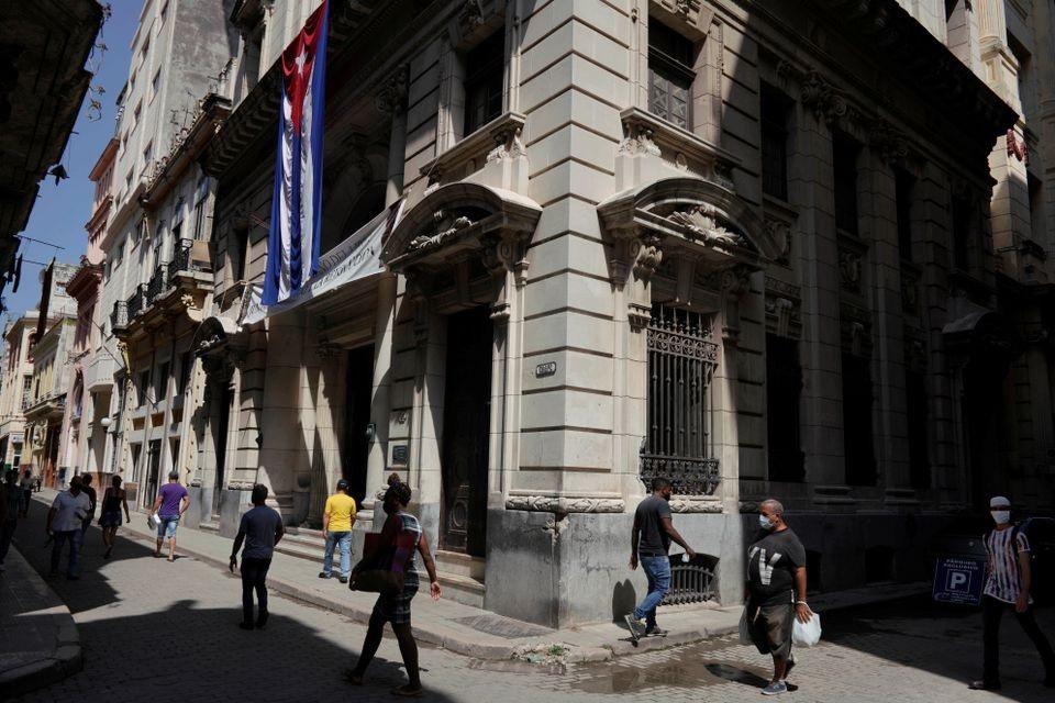 Cuba detects its first Omicron infection: on health worker arriving from Mozambique – state media ACN Cuba detects its first Omicron infection: on health worker arriving from Mozambique – state media ACN