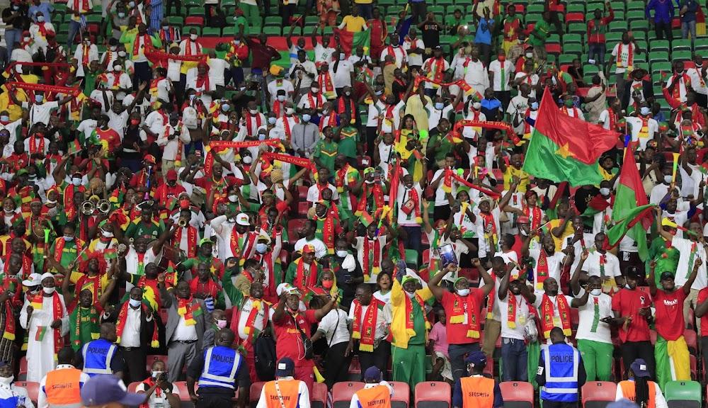 Colourful soccer fans in Yaounde out in numbers despite Covid Colourful soccer fans in Yaounde out in numbers despite Covid
