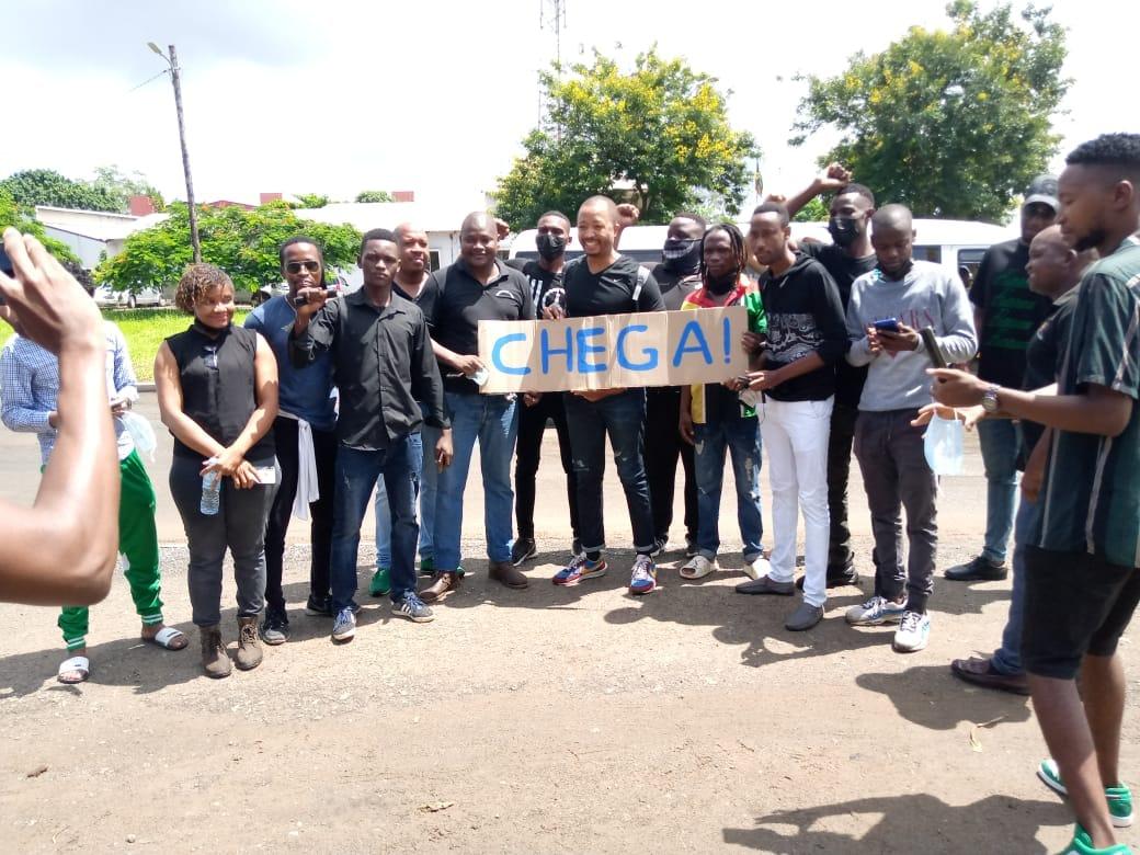 Mozambique: Police prevent peaceful march against tolls – DW Mozambique: Police prevent peaceful march against tolls – DW