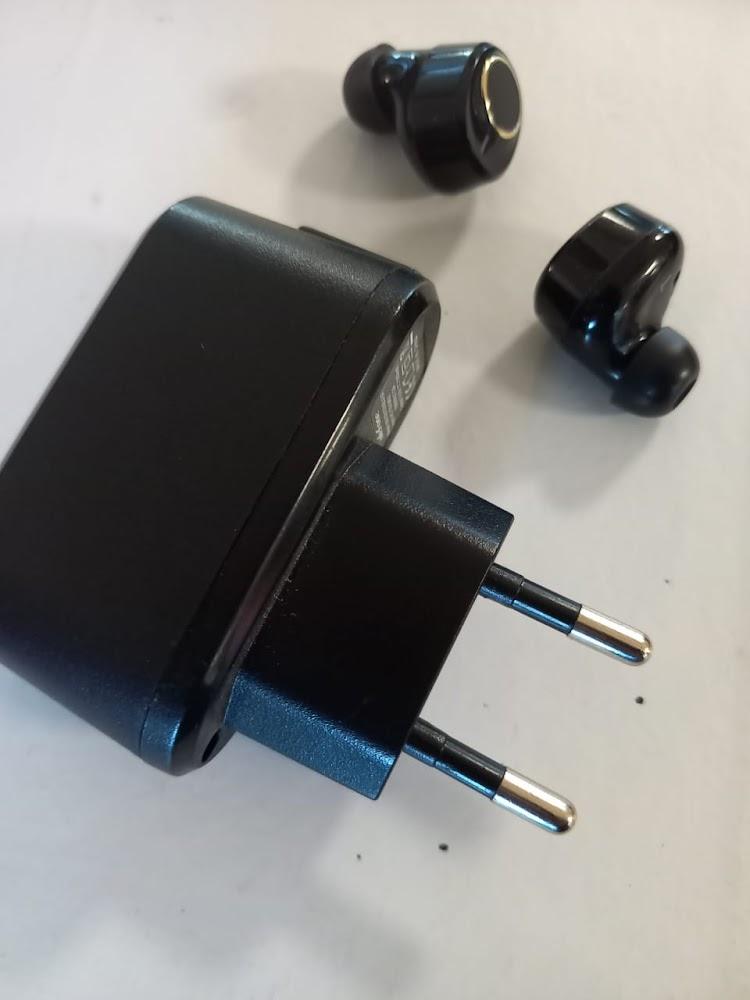 Samsung may start shipping phones without a charger Samsung may start shipping phones without a charger