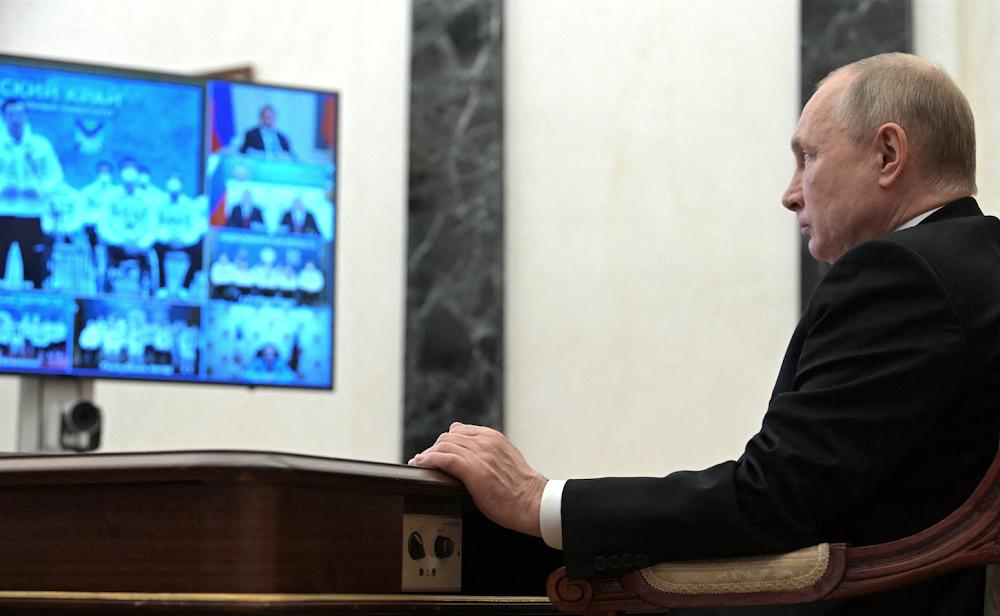 Putin, Rotenberg removed from all positions on Judo’s governing body Putin, Rotenberg removed from all positions on Judo’s governing body