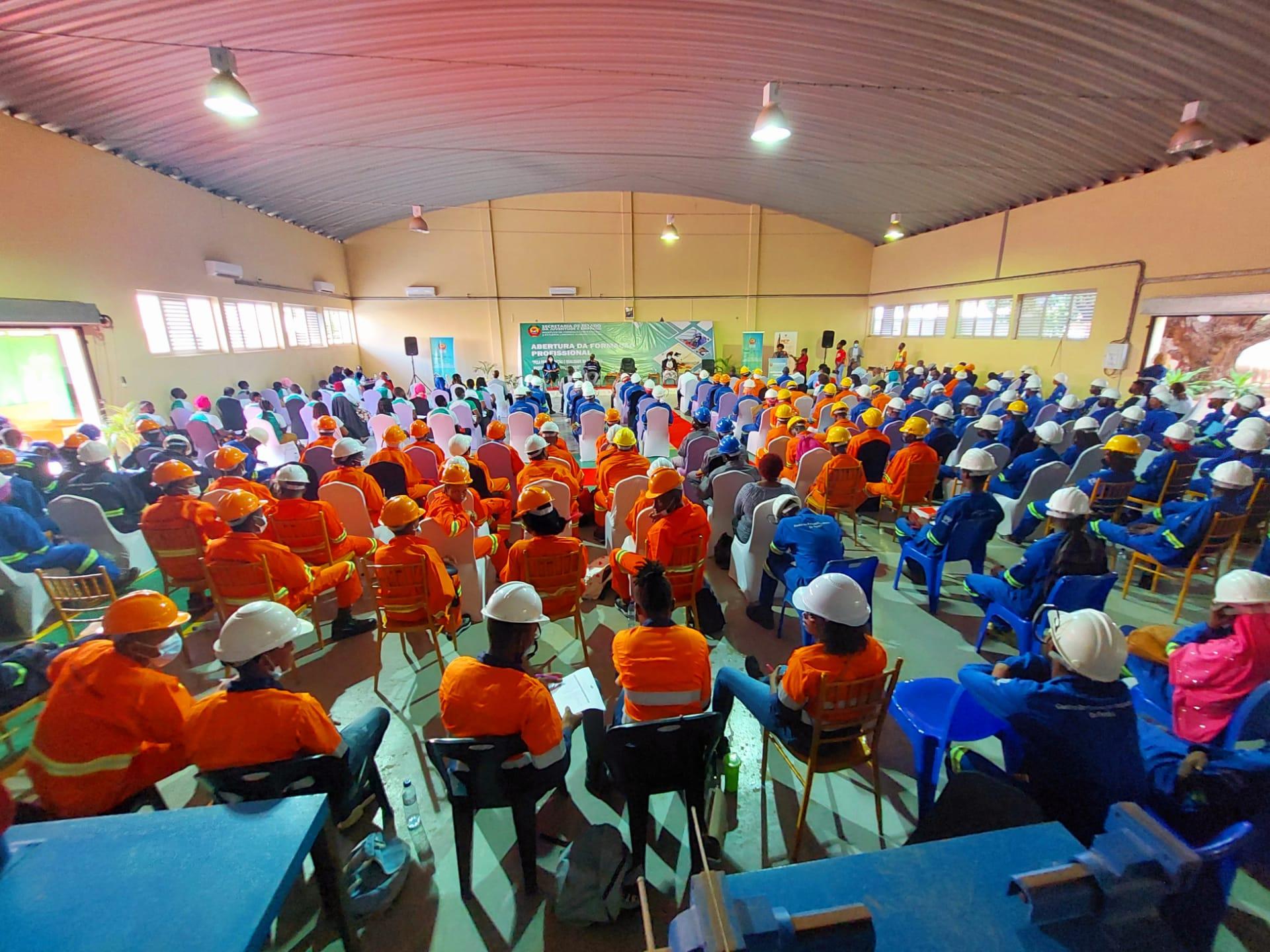 Displaced youths graduate from professional training in Cabo Delgado Displaced youths graduate from professional training in Cabo Delgado