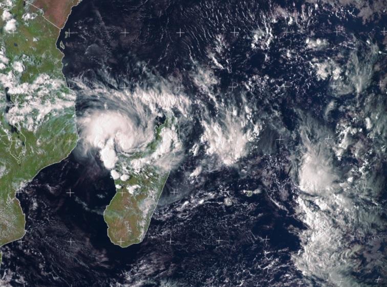 Mozambique: Cyclone Gombe, worst of the season, to hit late Thursday or Friday Mozambique: Cyclone Gombe, worst of the season, to hit late Thursday or Friday