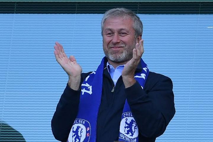 Roman Abramovich: Premier League disqualifies Chelsea owner as director of club Roman Abramovich: Premier League disqualifies Chelsea owner as director of club