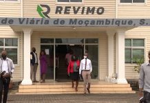 Some Katembe residents petition for lower bridge tolls Mozambique: Some Katembe residents petition for lower bridge tolls – Watch