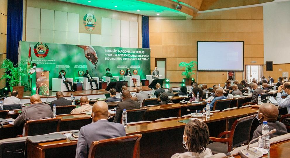 Mozambique: Debate on Land Policy extended for another month – AIM report Mozambique: Debate on Land Policy extended for another month – AIM report