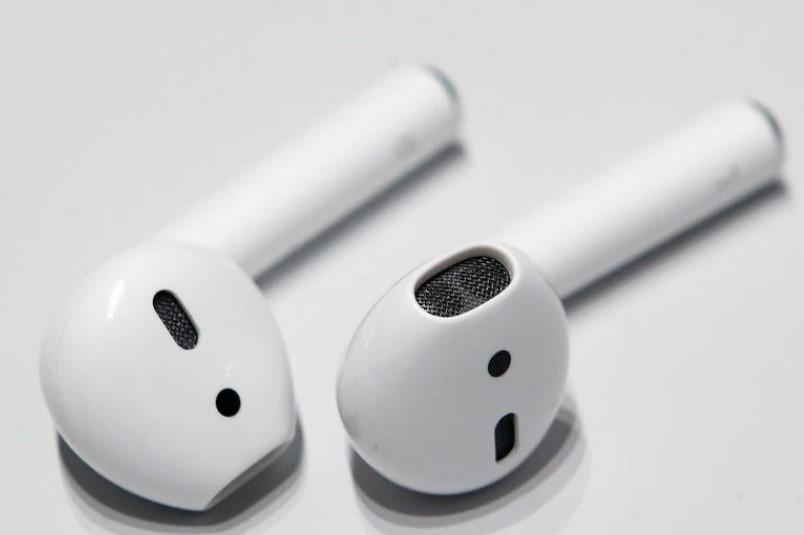 Apple to cut iPhone, AirPods output - Nikkei Apple to cut iPhone, AirPods output - Nikkei