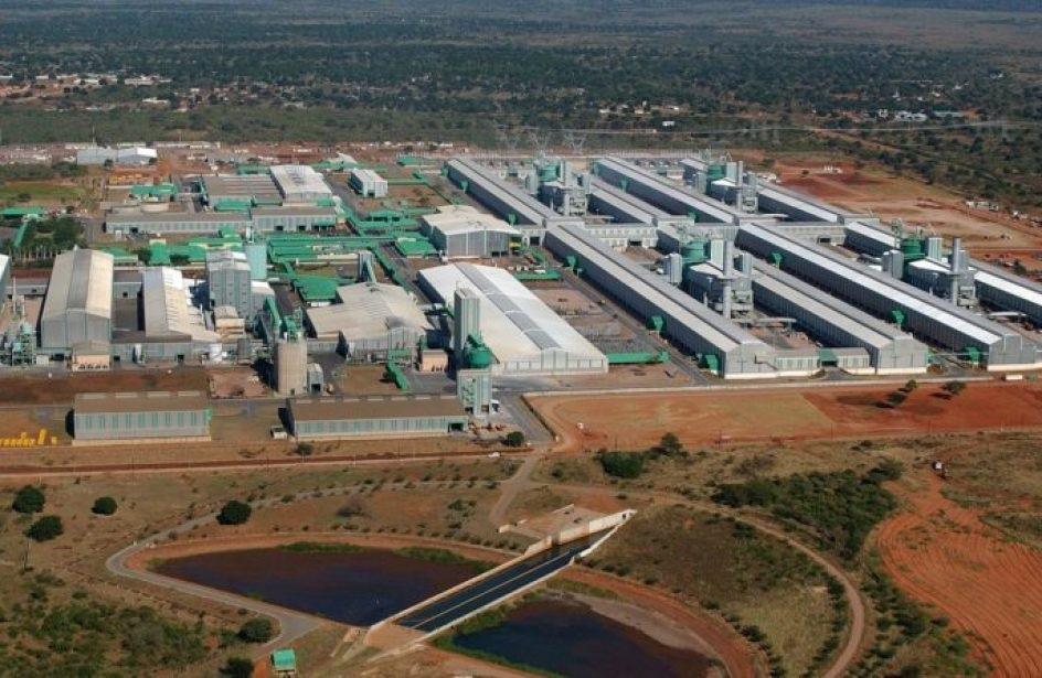 South32 | Update on acquisition of additional shareholding in Mozal Aluminium South32 | Update on acquisition of additional shareholding in Mozal Aluminium