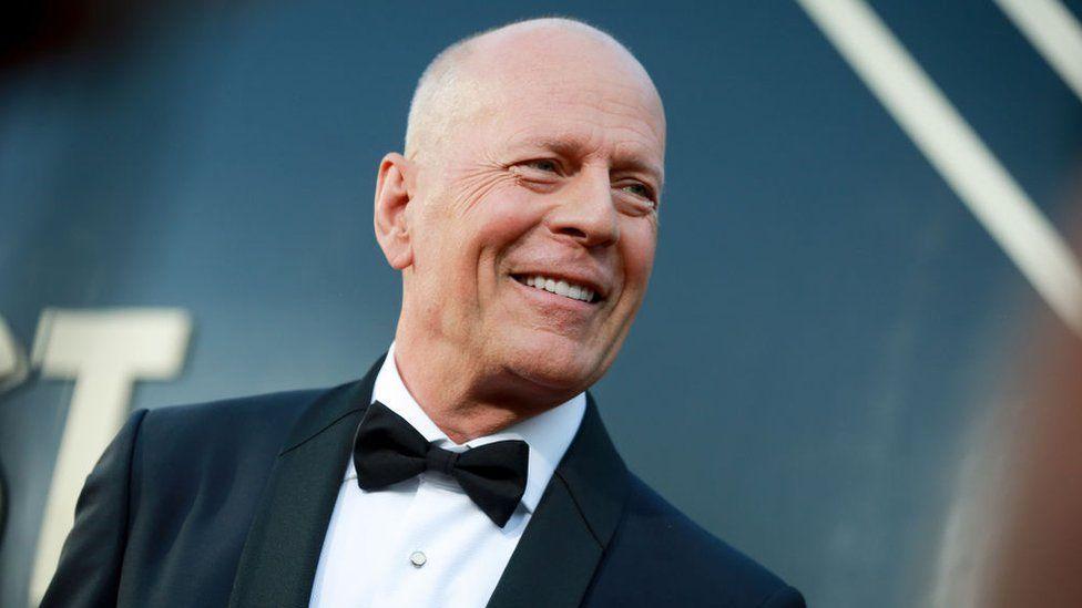 Bruce Willis gives up acting due to brain disorder Bruce Willis gives up acting due to brain disorder