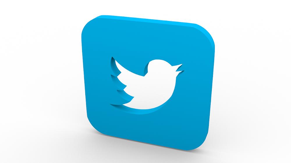 Twitter launch Spaces analytics for hosts and co-hosts Twitter launch Spaces analytics for hosts and co-hosts