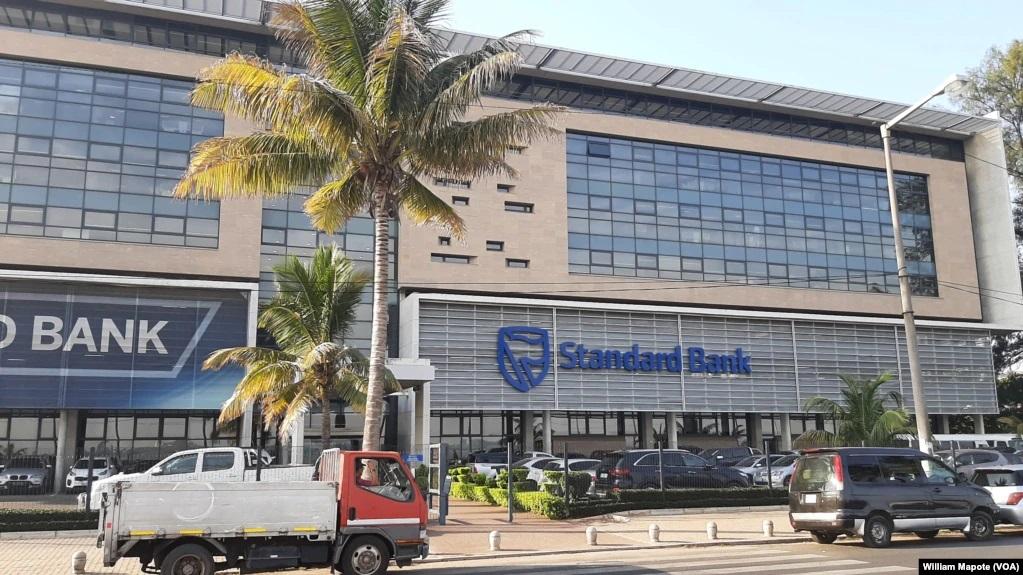 Mozambique extends suspension of Standard Bank from forex market