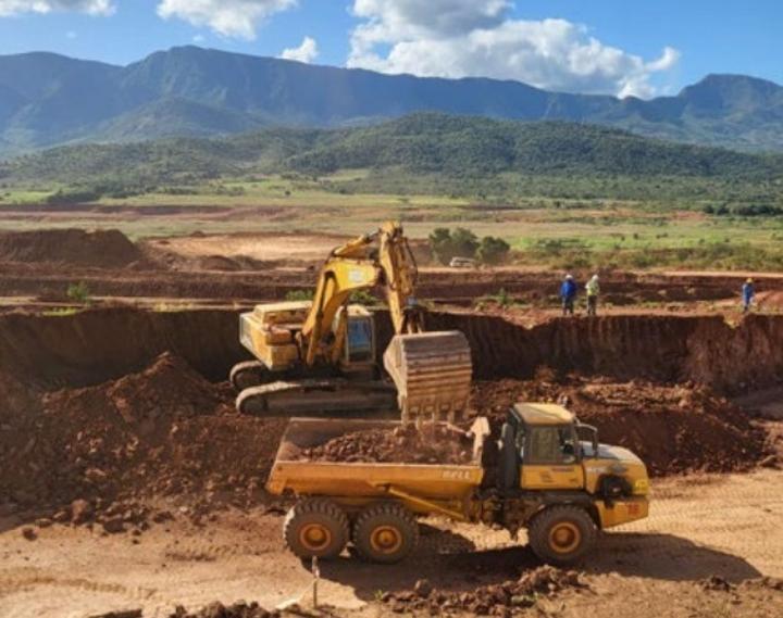 Empress Royalty reports first gold pour at Manica gold mine - Mozambique