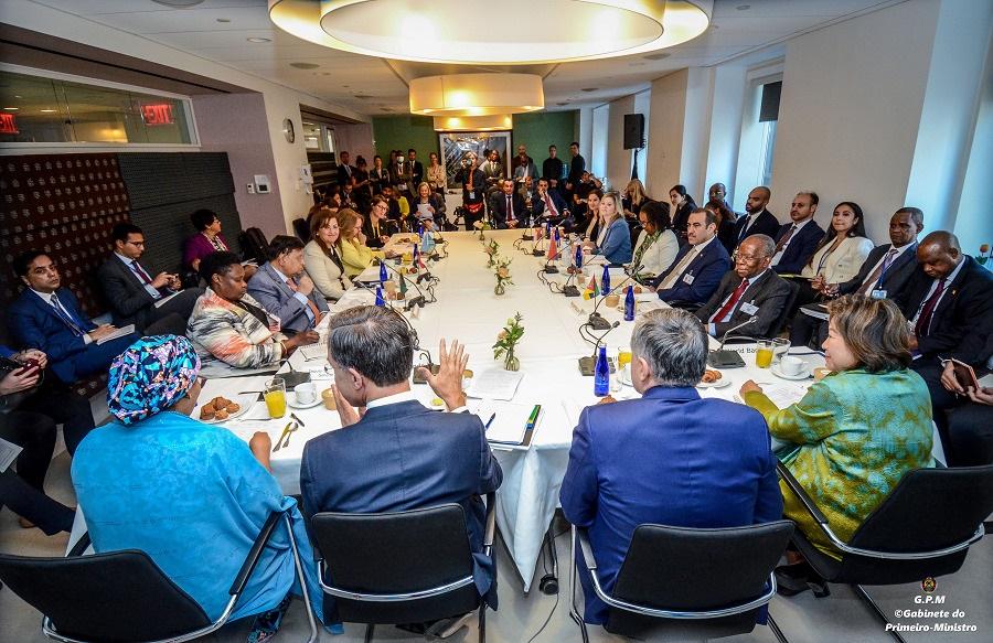 Mozambique needs 9.5 billion US dollars to improve water and sanitation Mozambique needs 9.5 billion US dollars to improve water and sanitation