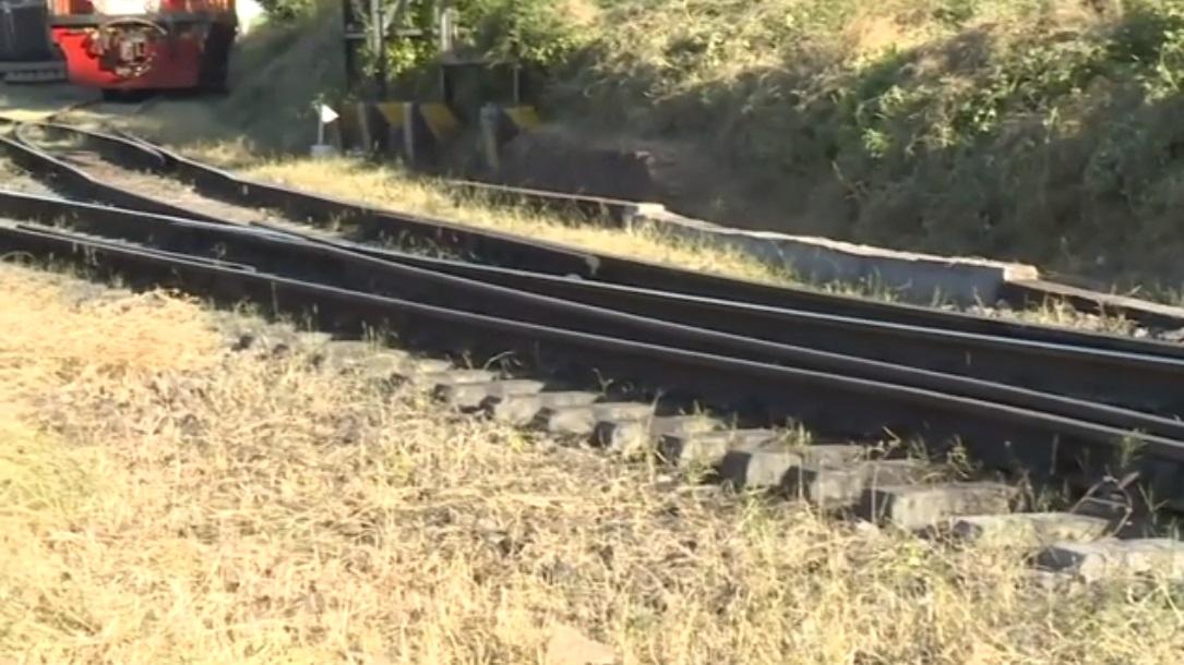 Freight train derails in Chókwè, Limpopo line Freight train derails in Chókwè, Limpopo line