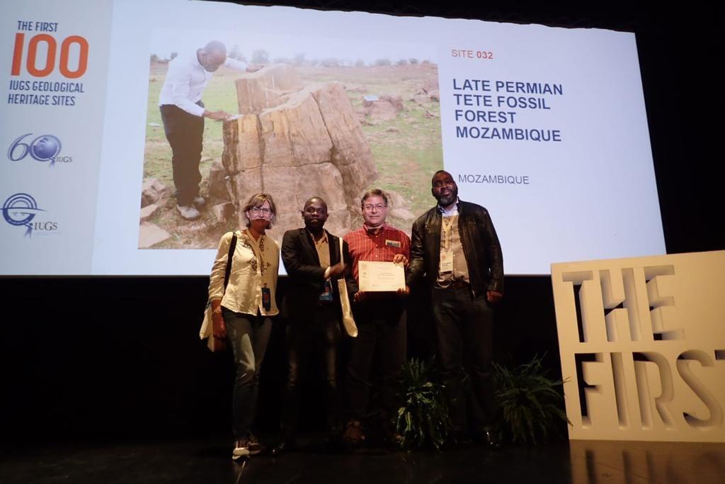 Tete Fossil Forest one of first 100 IUGS Global Geosites Tete Fossil Forest one of first 100 IUGS Global Geosites