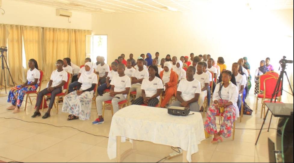 Moma’s Youth Hub: Empowering young people to promote peace, local development Moma’s Youth Hub: Empowering young people to promote peace, local development