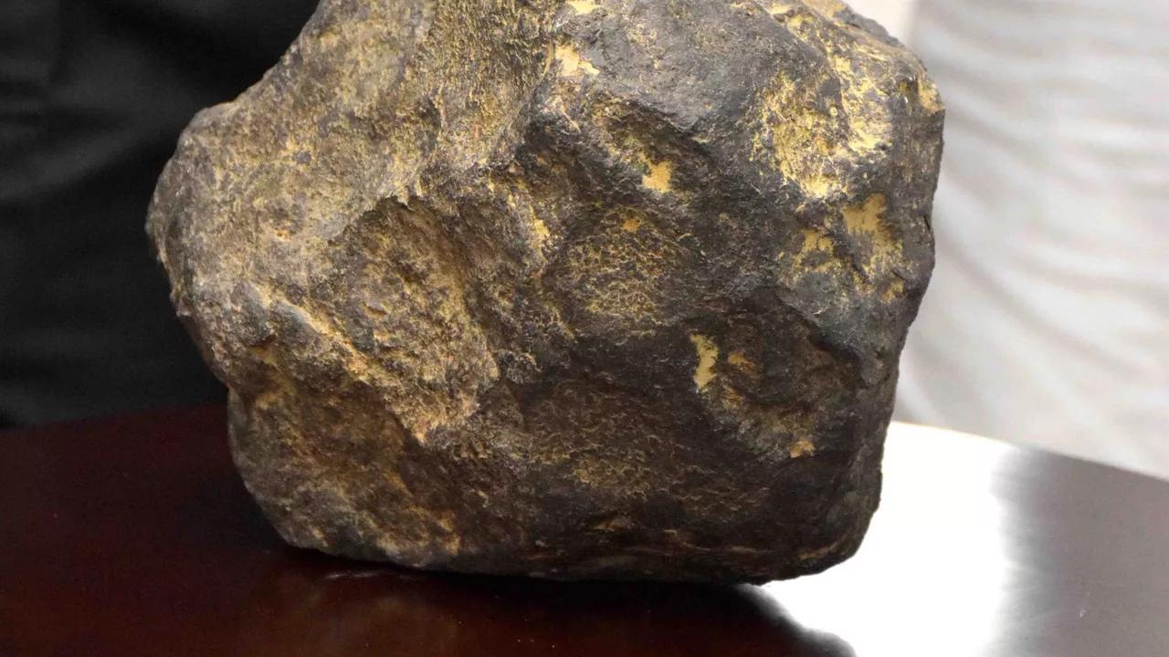At Least Two New-to-Science Minerals Discovered in 15-Ton Meteorite Found in Africa At Least Two New-to-Science Minerals Discovered in 15-Ton Meteorite Found in Africa