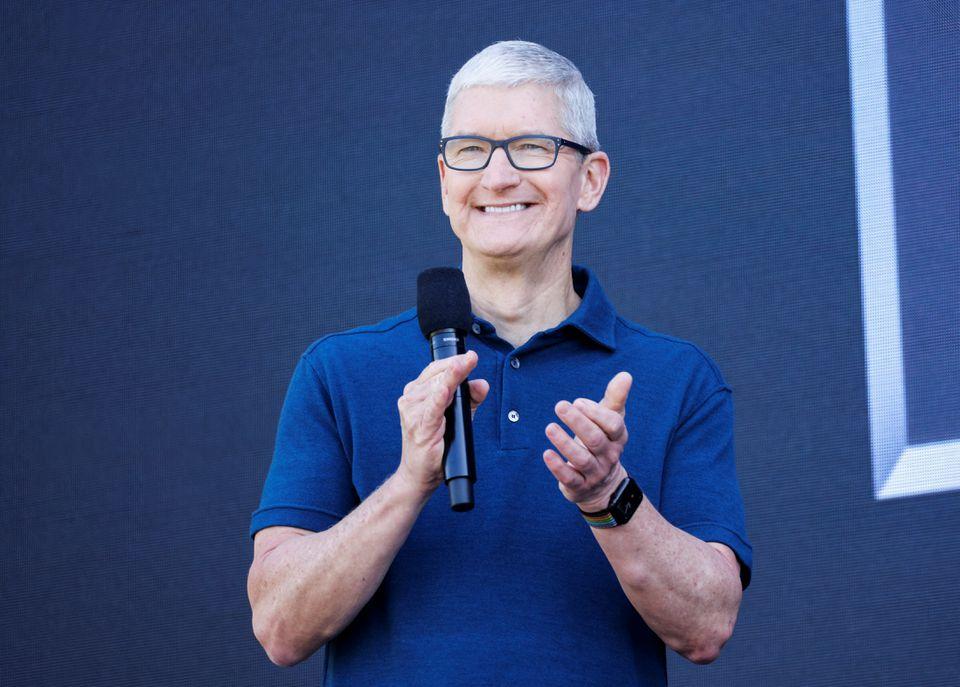 Apple boss Tim Cook to have pay cut by over 40% this year Apple boss Tim Cook to have pay cut by over 40% this year