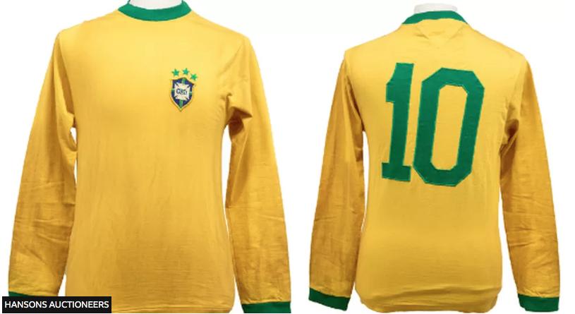 Shirt made for Pele to sell for Sh4.5m Shirt made for Pele to sell for Sh4.5m