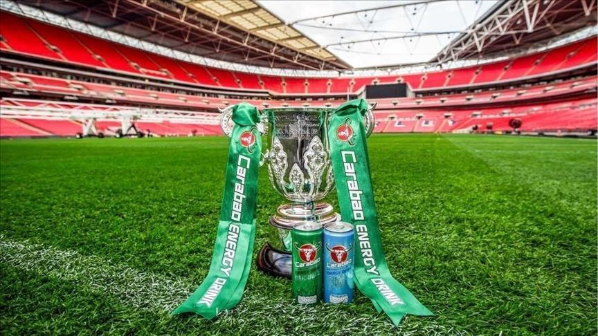 Manchester United grab comfortable 3-0 win over Nottingham Forest Manchester United grab comfortable 3-0 win over Nottingham Forest