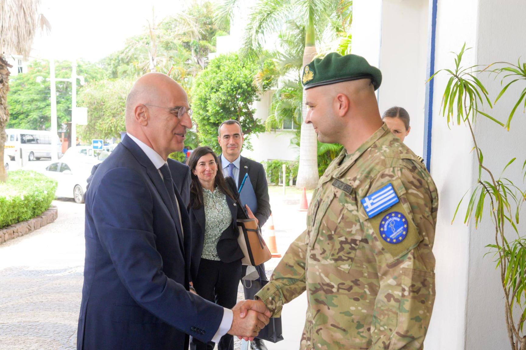 Greek Minister talks matters Mozambican with EUTM Moz Greek Minister talks matters Mozambican with EUTM Moz