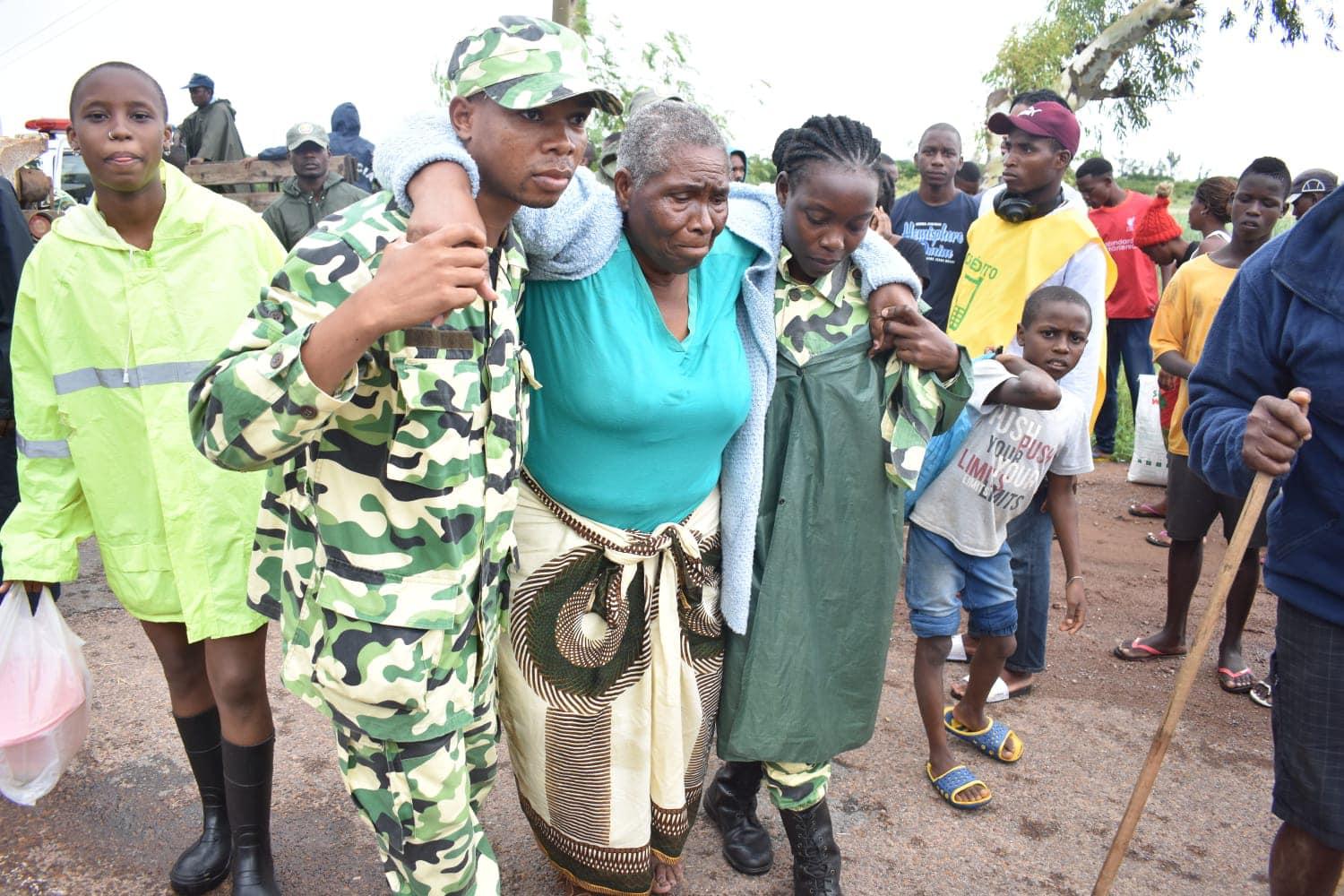 Death toll from floods in southern Mozambique rises to six, 7,300 families affected Death toll from floods in southern Mozambique rises to six, 7,300 families affected