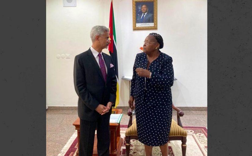 India External Affairs Minister arrives in Mozambique; holds talks with President of Assembly India External Affairs Minister arrives in Mozambique; holds talks with President of Assembly