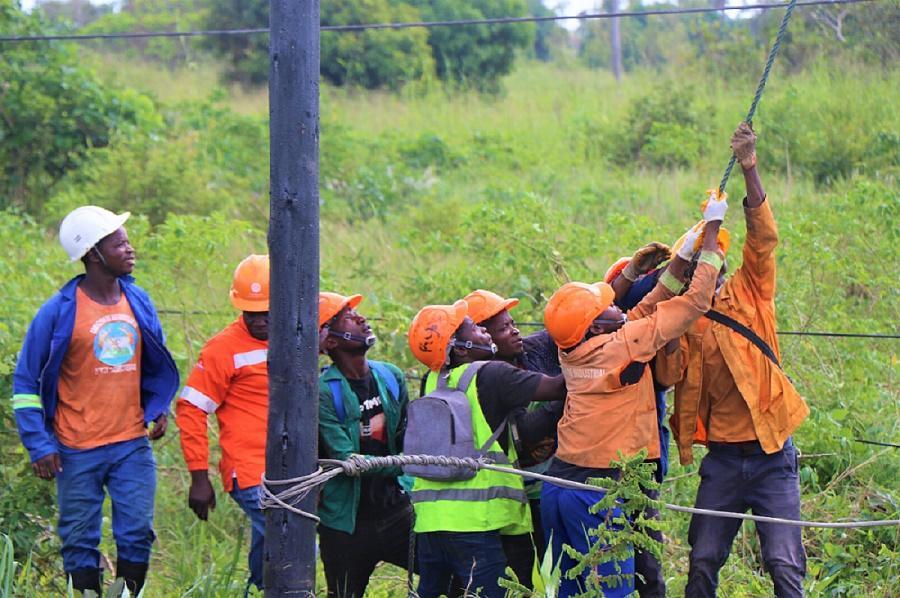 EDM restores electricity in Nicoadala and Namacurra two months on EDM restores electricity in Nicoadala and Namacurra two months on