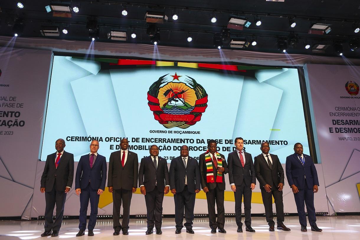 Frelimo-Renamo political dialogue a ray of hope in a world in crisis Frelimo-Renamo political dialogue a ray of hope in a world in crisis