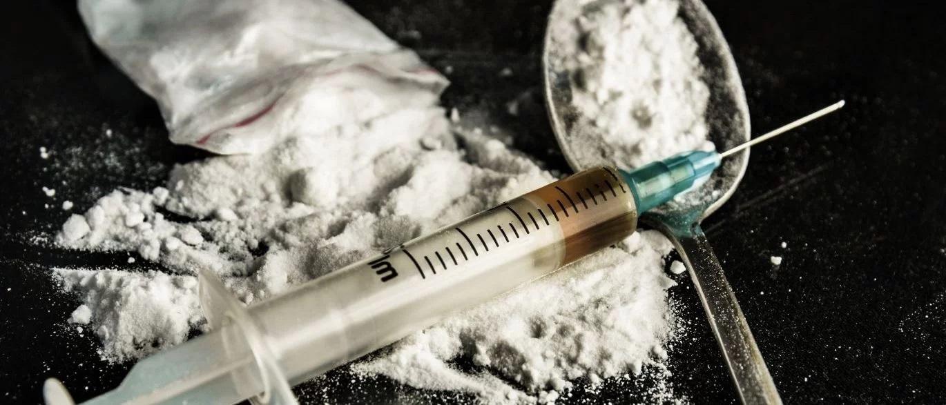 Three arrested as SERNIC shuts down drug dealer in Mafalala, Maputo city Three arrested as SERNIC shuts down drug dealer in Mafalala, Maputo city