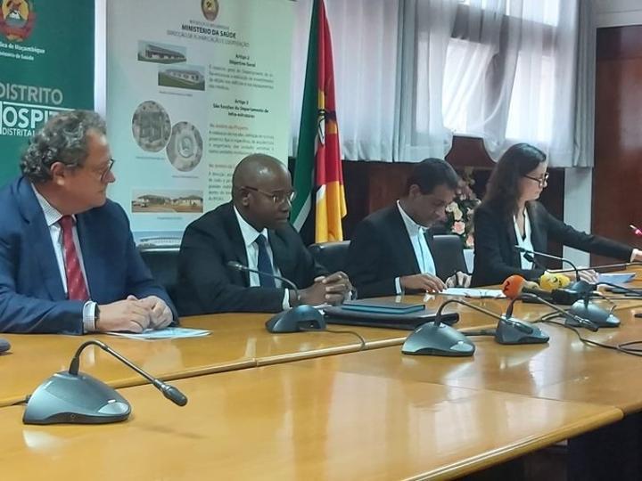 Government hopes to raise US$210 million to build 30 district hospitals Government hopes to raise US$210 million to build 30 district hospitals