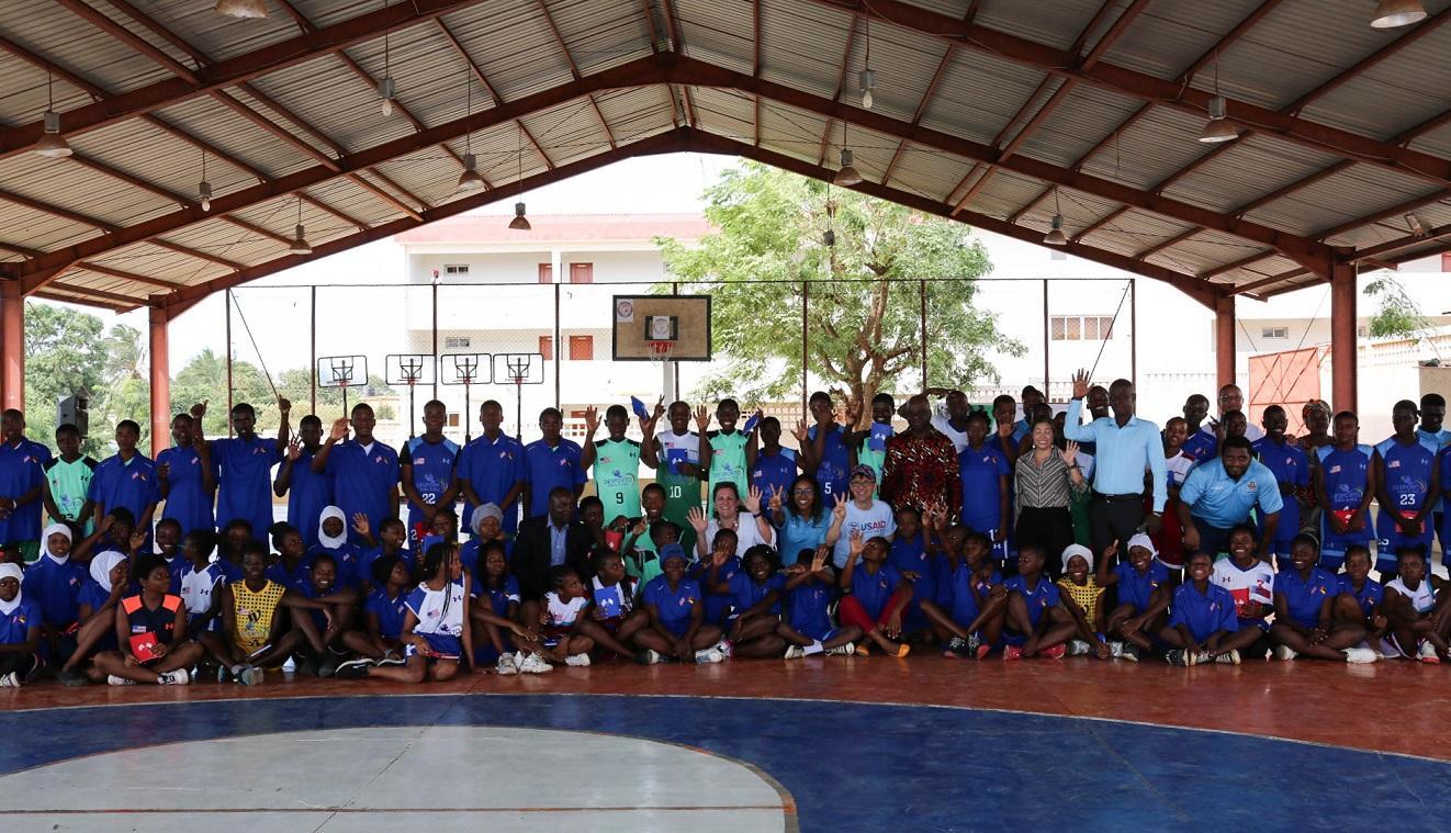 U.S. government funding helps to unite youth of Pemba through Desporto Para Paz U.S. government funding helps to unite youth of Pemba through Desporto Para Paz