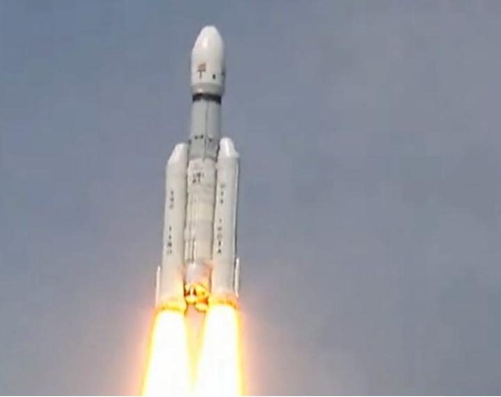 Historic India mission enters Moon orbit, aiming for south pole Historic India mission enters Moon orbit, aiming for south pole