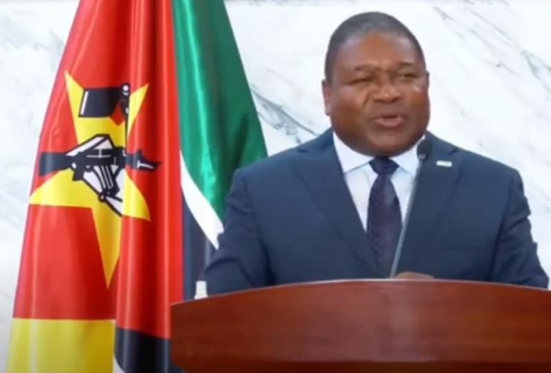President calls for calm over late wages President calls for calm over late wages