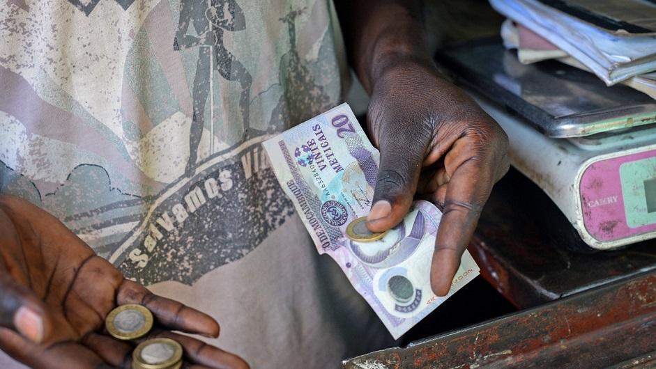 Each Mozambican family spent an average of 123.5 euros per month in 2022 Each Mozambican family spent an average of 123.5 euros per month in 2022