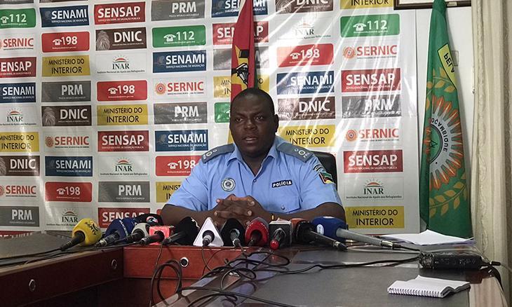 Police says Renamo used home-made bombs and hit UIR officer in Nampula; at least 101arrested and 9 agents injured in Nampula and Nacala Police says Renamo used home-made bombs and hit UIR officer in Nampula; at least 101arrested and 9 agents injured in Nampula and Nacala