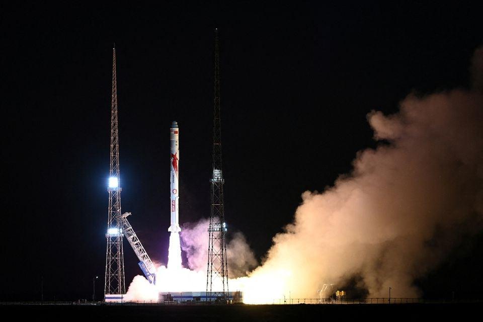https://www.reuters.com/technology/space/china-landspaces-methane-powered-rocket-sends-satellites-into-orbit-state-media-2023-12-09/ https://www.reuters.com/technology/space/china-landspaces-methane-powered-rocket-sends-satellites-into-orbit-state-media-2023-12-09/