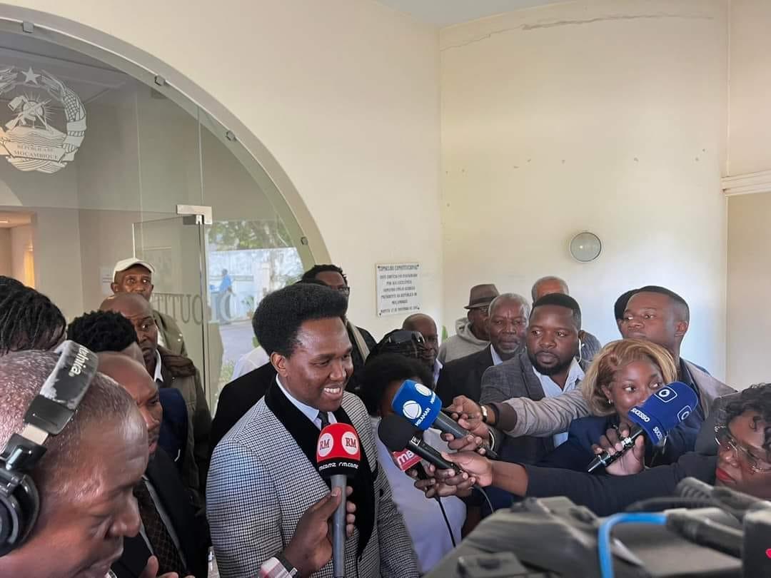 Mondlane says his candidacy opens a “new era” Mondlane says his candidacy opens a “new era”