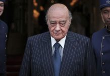 Ex-Fulham Captain Ronnie Gibbons accuses Mohamed Al Fayed of groping at Harrods Ex-Fulham Captain Ronnie Gibbons accuses Mohamed Al Fayed of groping at Harrods