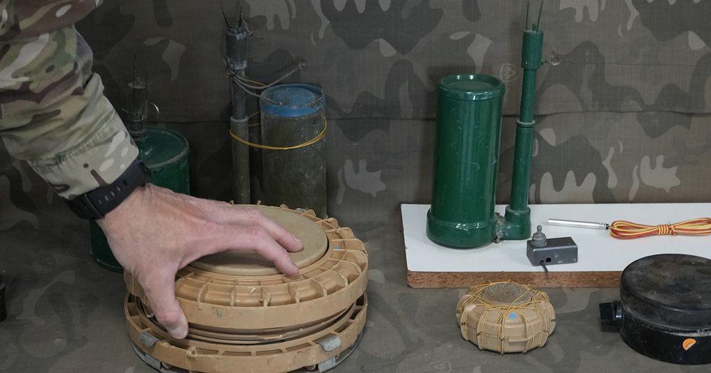 Global leaders call for nations to end production and use of land mines Global leaders call for nations to end production and use of land mines