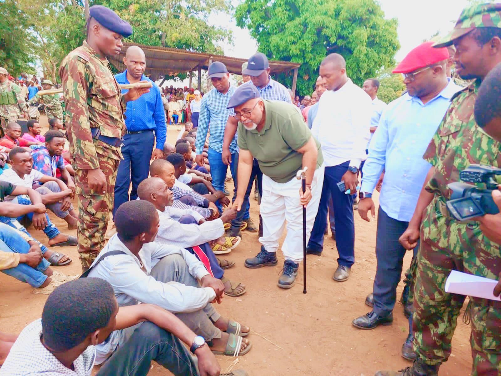 ‘Naparamas’ Surrender and Ask for Government Support in Mutuali ‘Naparamas’ Surrender and Ask for Government Support in Mutuali