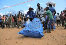 Food, aid arrives for thousands fleeing Chiúre Food, aid arrives for thousands fleeing Chiúre
